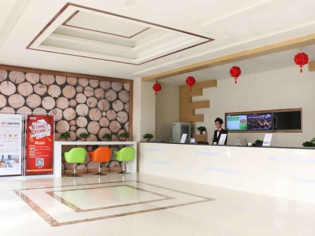 Линьи: GreenTree Inn Linyi Lanshan District Bancheng Town Xincheng Yi Road Express Hotel