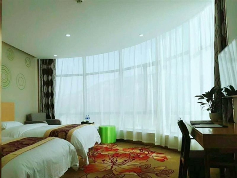 Линься: GreenTree Inn Linxia Niujinhe Avenue Express Hotel