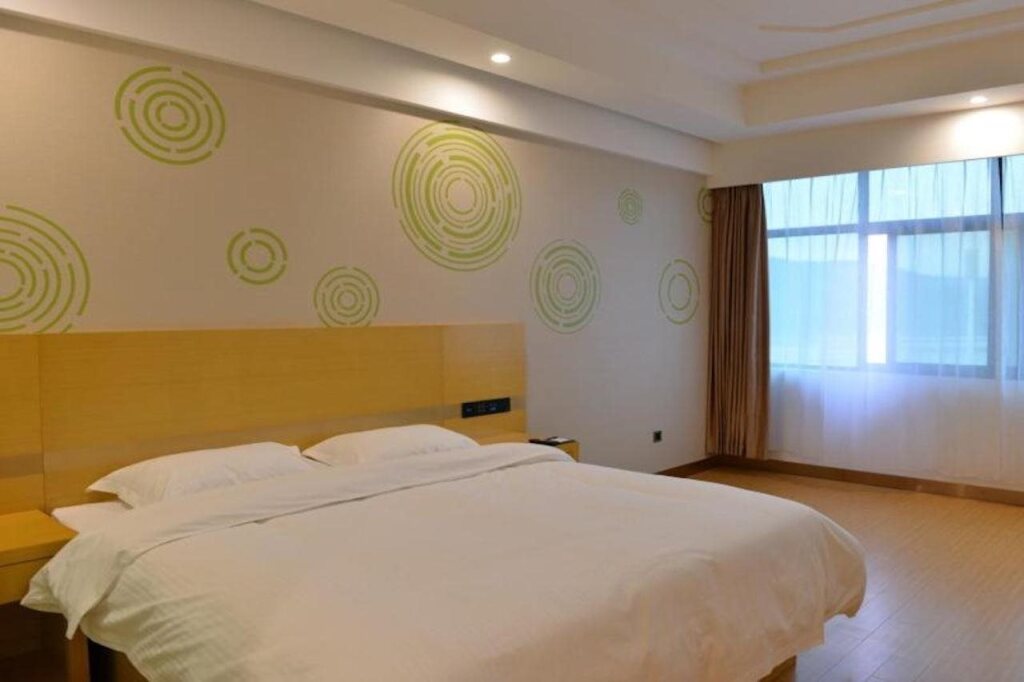 Лоян: GreenTree Inn Luoyang Ruyang County Dujuan Avenue Hotel