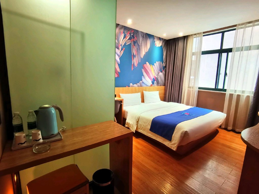 Чжэнчжоу: Pai Hotel Dengfeng Songshan Shaolin Temple Chonggao Road
