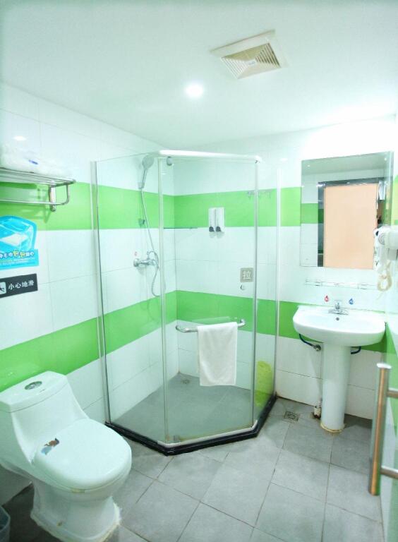 Шанграо: 7 Days Premium·Shangrao Wusan Avenue Central Plaza
