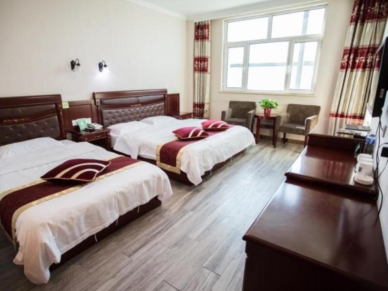 Лянфан: Green Alliance Langfang Xianghe County Xiushui Street Pengda Furniture City Hotel