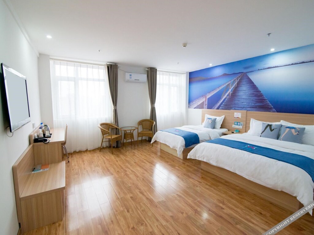 carousel image 4