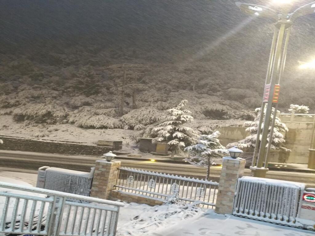 James Joyce Coffetel·Kangding Ganzi Tibetan Autonomous Prefecture Court — фото 1