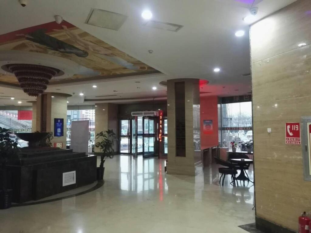 Люян: 7 Days Inn·Lvliang Bus Terminal