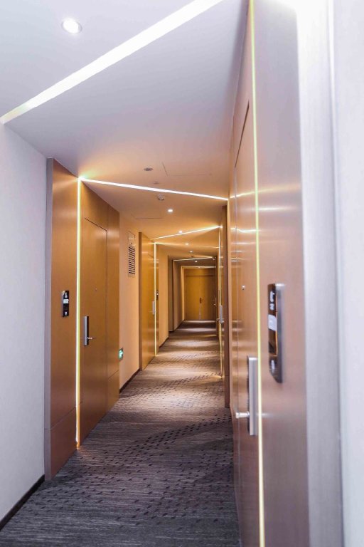 Харбин: Lavande Hotels Harbin Railway Station Zhanqian Square