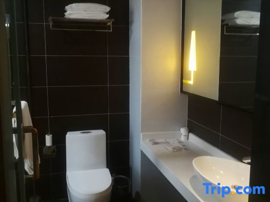 Шицзячжуан: IU Hotels·Shijiazhuang Development Zone Provincial Fourth Hospital