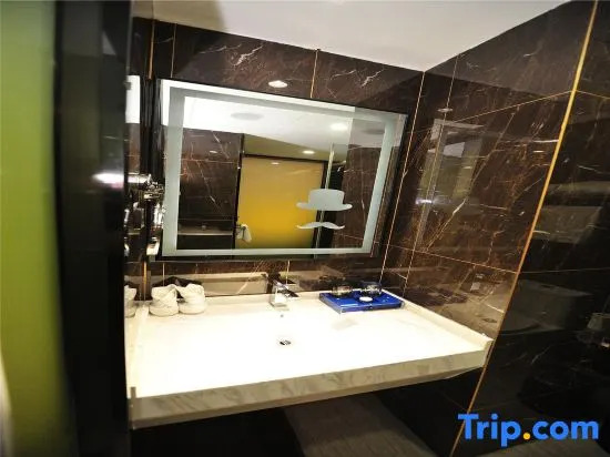 Харбин: Zmax Hotel·Harbin Bingxue Big World