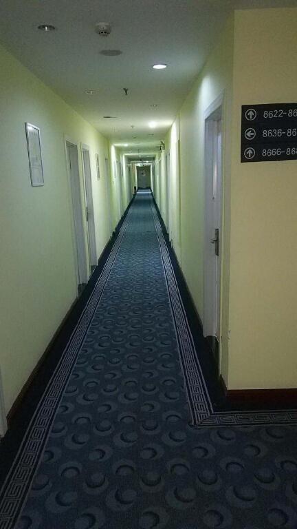 Яньчэн: 7 Days Inn·Yancheng Binhai Renmin Zhong Road RT-Mart