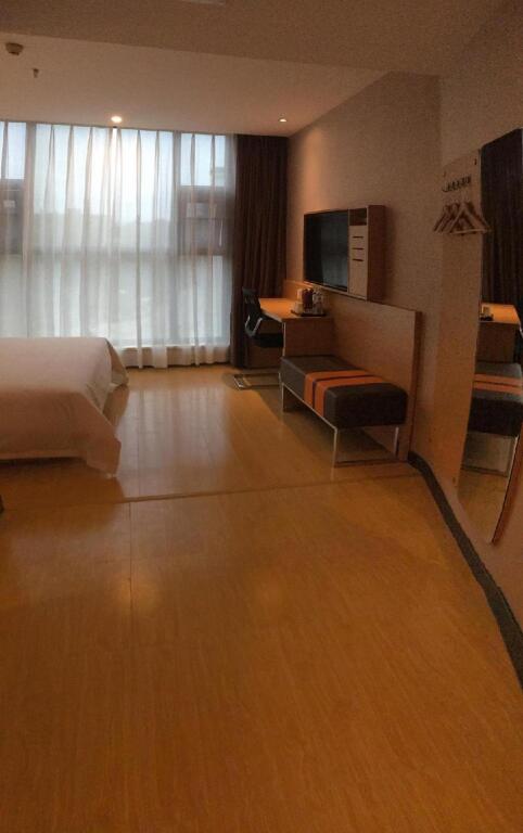 Чэнду: 7 Days Premium·Chengdu Jintang Hantan New Town