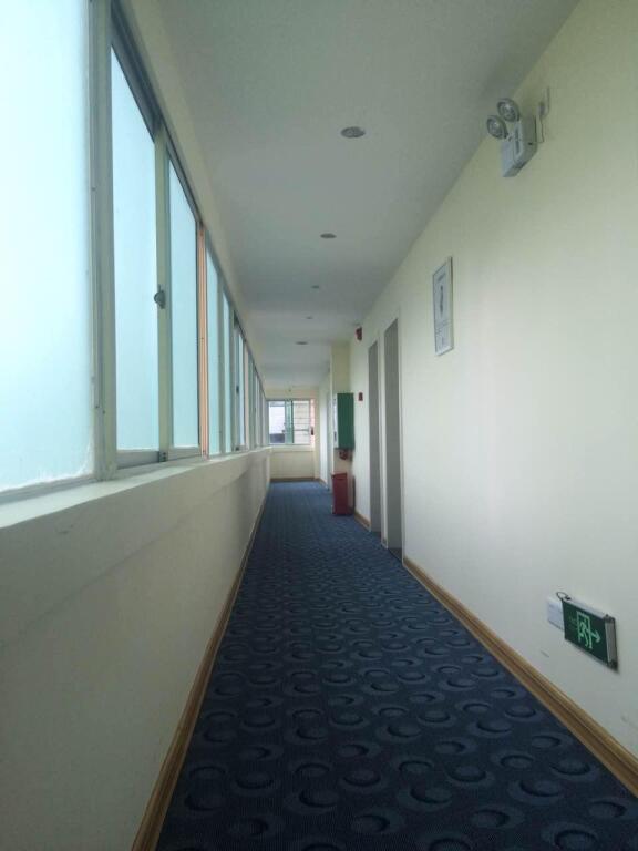 Йингген: 7 Days Inn·Qiongzhong Zero Kilometer