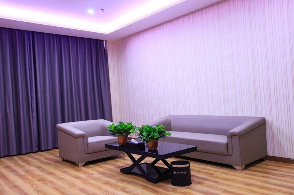 Чжэнчжоу: Chonpines Hotels·Zhengzhou Mazhai Industrial Park