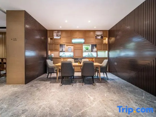 Чжэнчжоу: Jinjiang Metropolo Zhengzhou Songshan Road