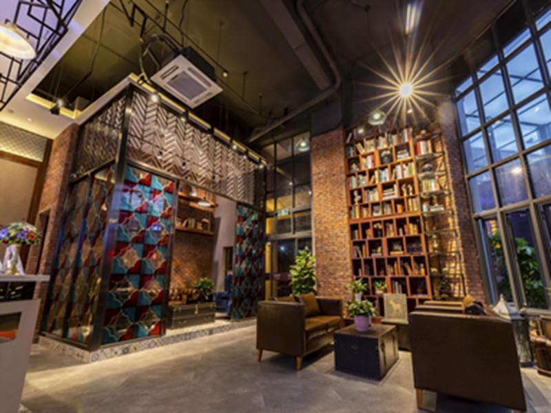 James Joyce Coffetel ，the innovation center of HuaNanChuangGu ，in Zhang Cha of Foshan city — фото 4
