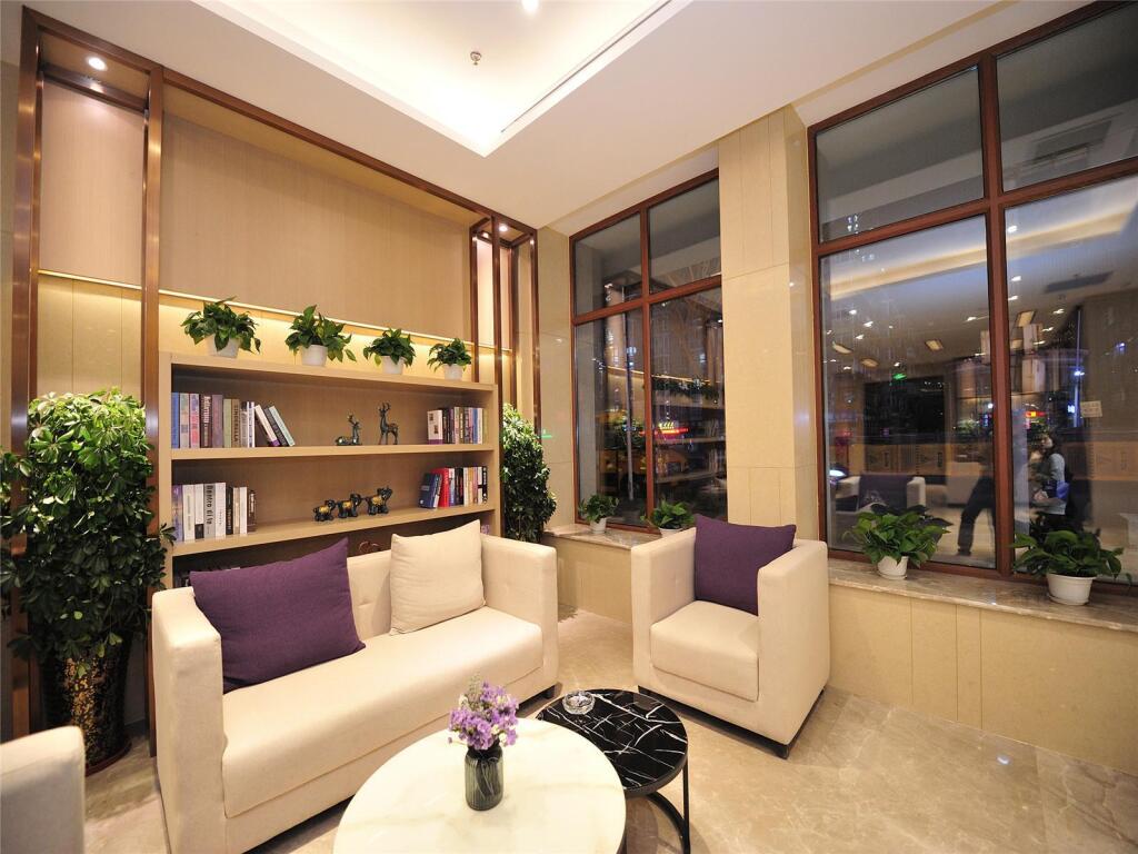 Харбин: Lavande Hotel·Harbin East Railway Station Exhibition Center