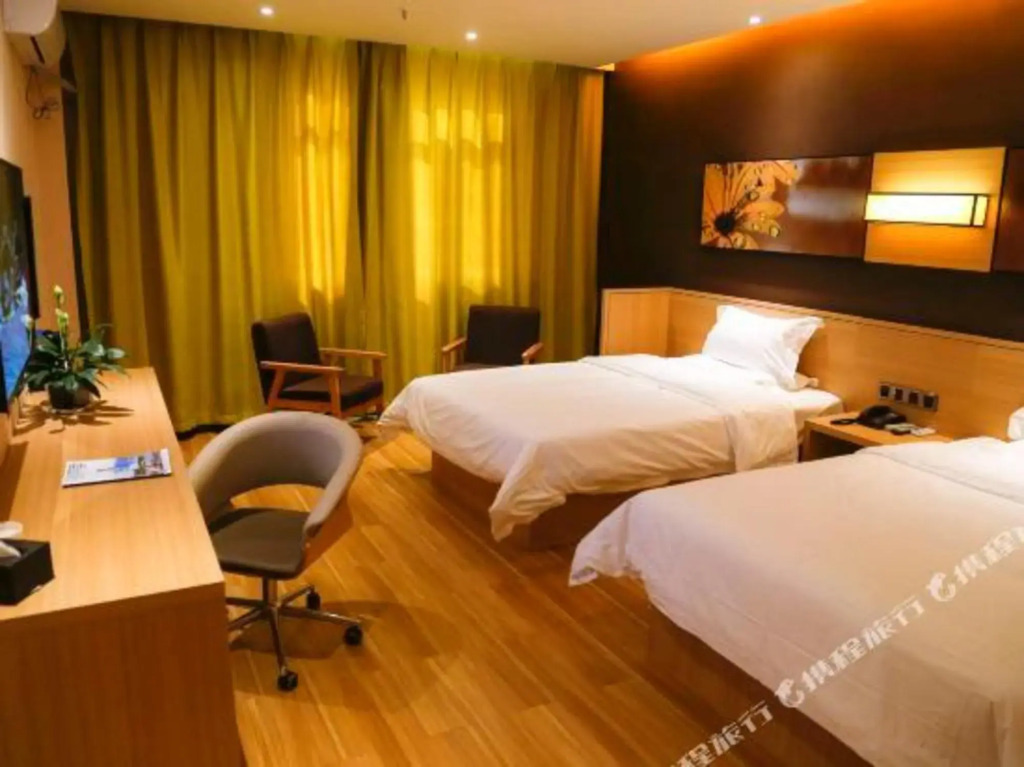 Цзиньчжун: IU Hotel
