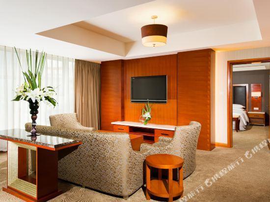 Чанша: Yunda Sheraton International Plaza Apartment Hotel