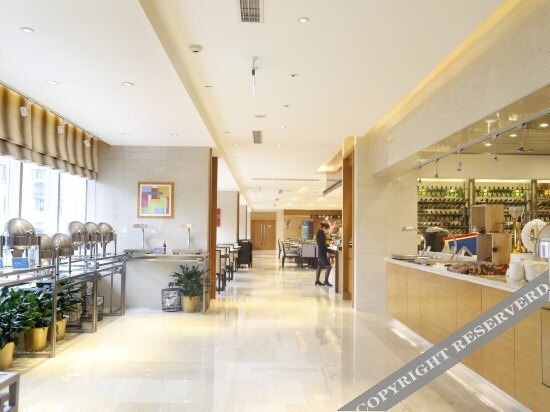 Чанша: Yunda Sheraton International Plaza Apartment Hotel