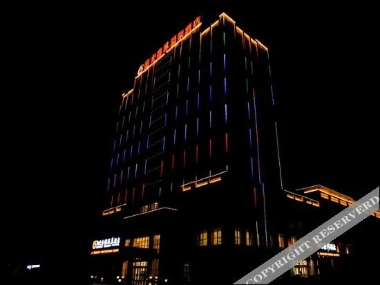 Паниин: Flower Time Hotel