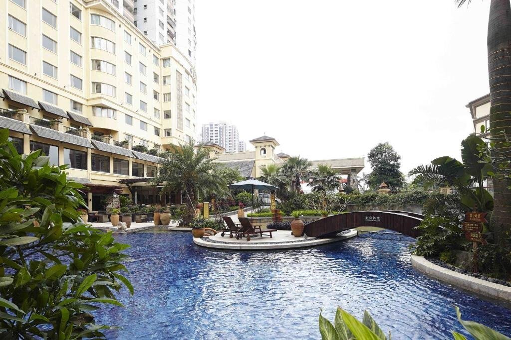 Хойчжоу: Legend International Hotel