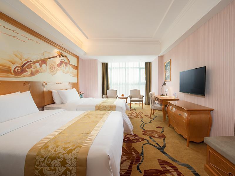 Шаогуань: Vienna Hotel Guangdong Shaoguan Nanxiong Time Square