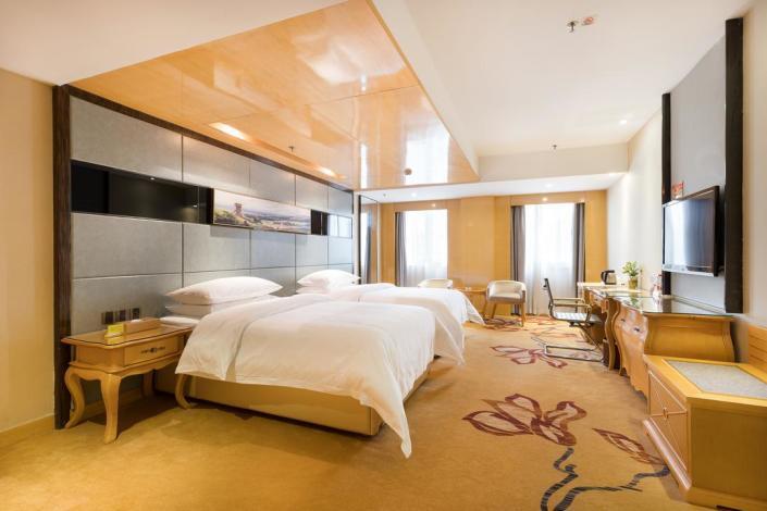 Vienna Classic Hotel Fujian Shishi Jinsheng — фото 1