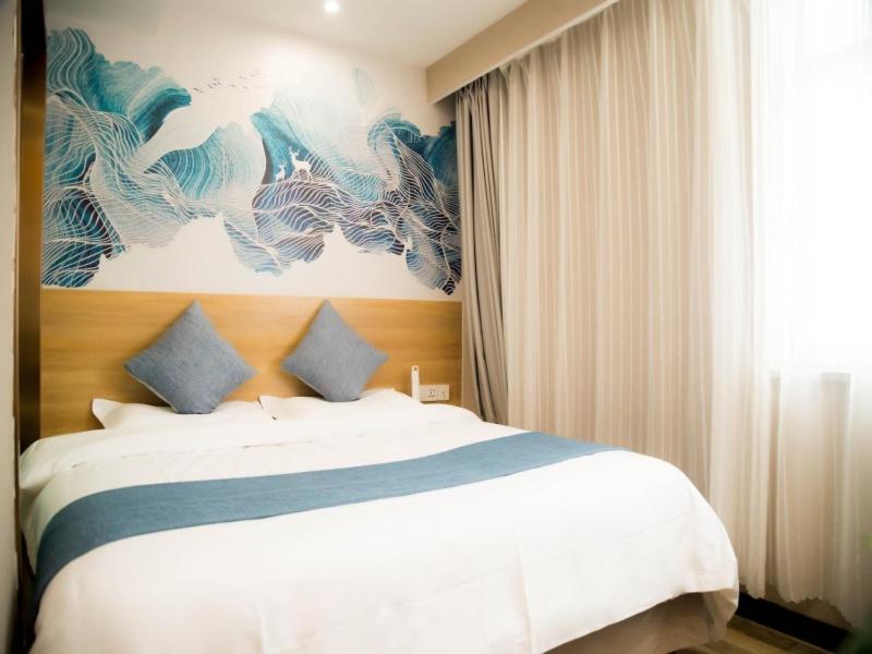 Вэйфан: Shell Weifang Qingzhou Ancient City South Gate Hotel