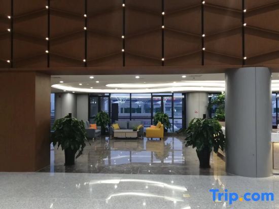 Жичжао: GreenTree Eastern Rizhao High Speed Railway Station Hotel
