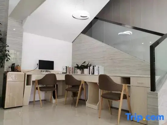 Синъи: GreenTree Alliance Southwest Xingyi City Magic East Road Hotel