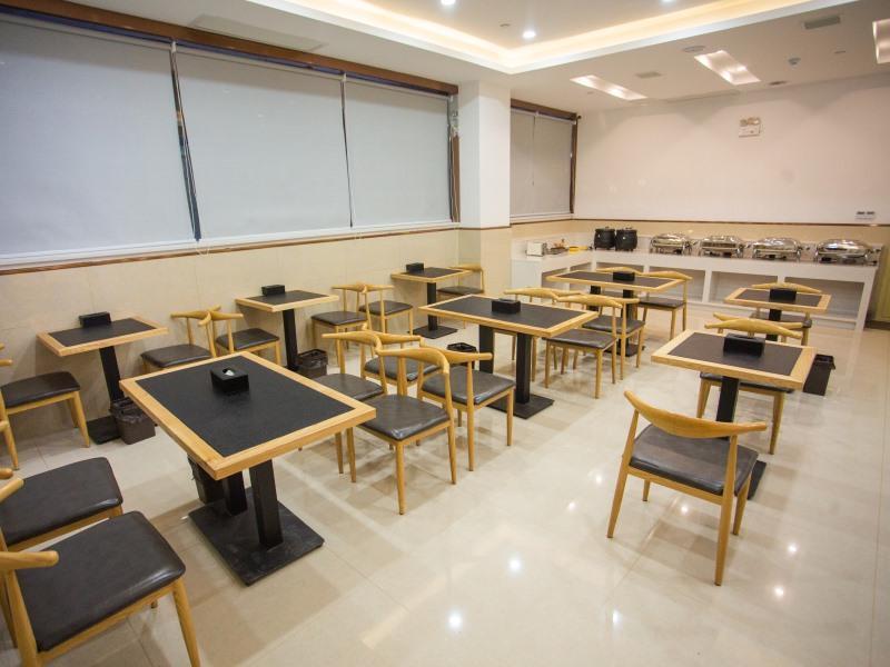 Фуян: GreenTree Inn Fuyang Yingquan District Lanshan Road Linyi Mall