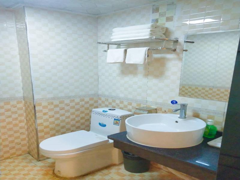 Кайфын: Shell Kaifeng City Lankao County Women and Children Hospital Hotel
