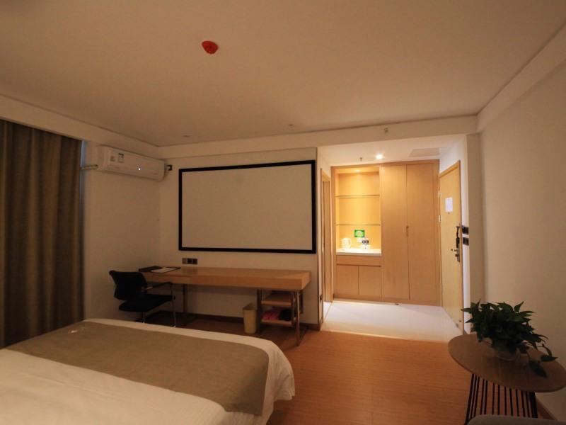Чжэнчжоу: GreenTree Inn Zhengzhou Gongyi Xinxing Road