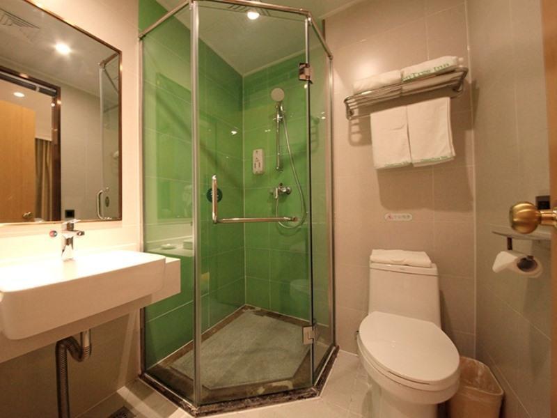 Чжэнчжоу: GreenTree Inn Zhengzhou Gongyi Xinxing Road