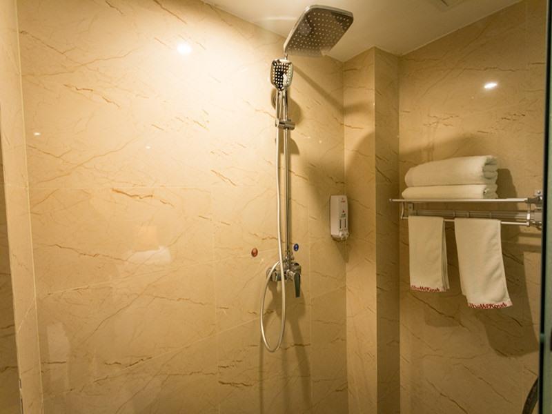 Чжэнчжоу: Shell Zhengzhou Zhongyuan Fota Hotel