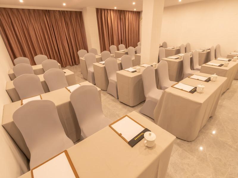Фучжоу: Vatica Fuzhou Cangshan District Shangsan Road