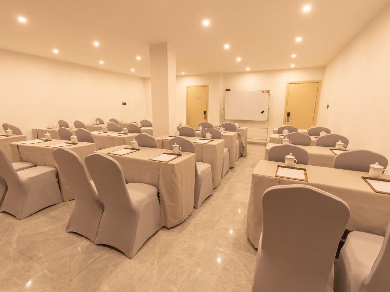 Фучжоу: Vatica Fuzhou Cangshan District Shangsan Road