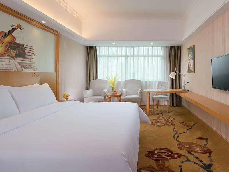 Хойчжоу: Vienna Hotel Huizhou Daya Bay Xinliao