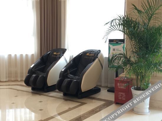 Аньцин: Vienna Hotel Anhui Anqing Guangcai Qijie