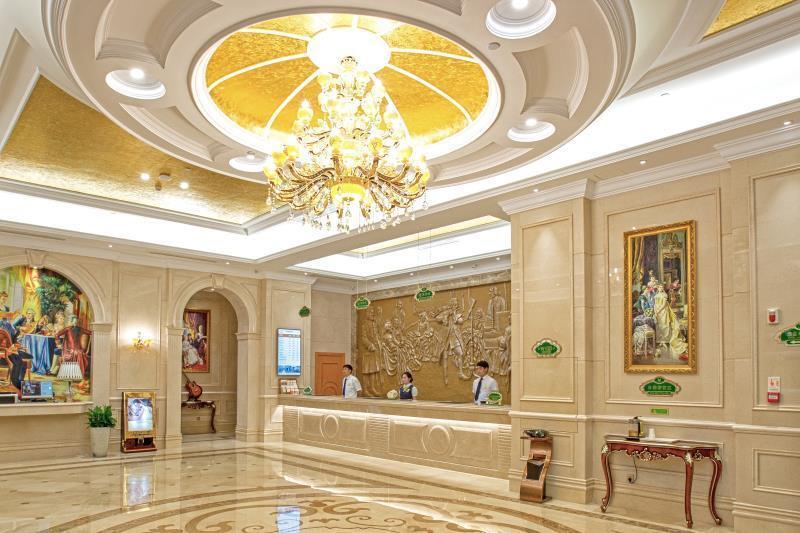 Чанша: Vienna Hotel Changsha Mulian Xi Road