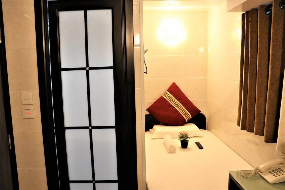 Гонконг: The One Inn