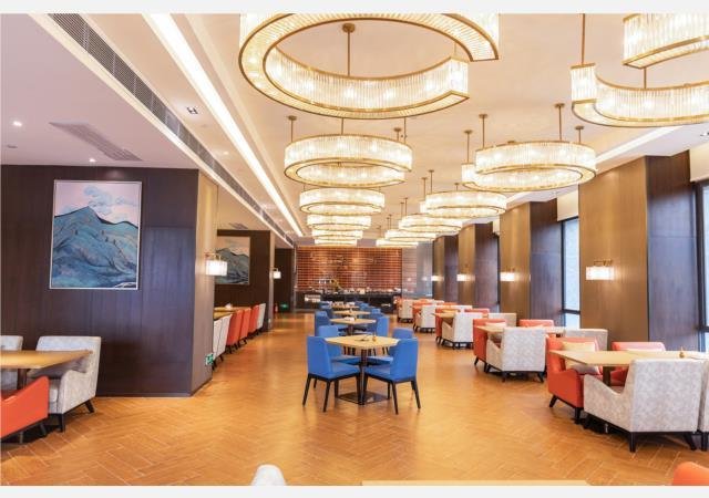 Echeng Hotel Liuzhou Yufengshan High-Speed Railway Station — фото 2