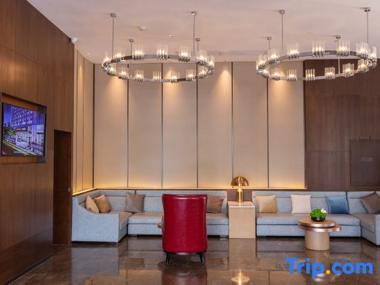 Лючжоу: Echeng Hotel Liuzhou Yufengshan High-Speed Railway Station
