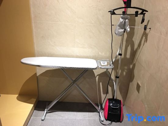Лючжоу: Echeng Hotel Liuzhou Yufengshan High-Speed Railway Station