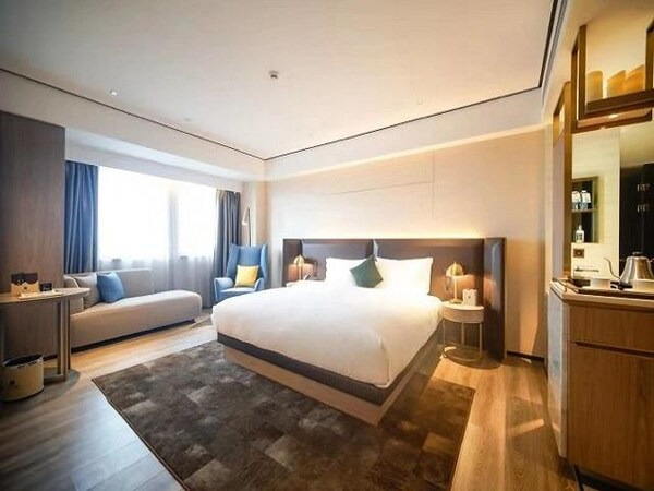 Наньнин: Echarm Plus Hotel Nanning Jiangnan Wanda Plaza