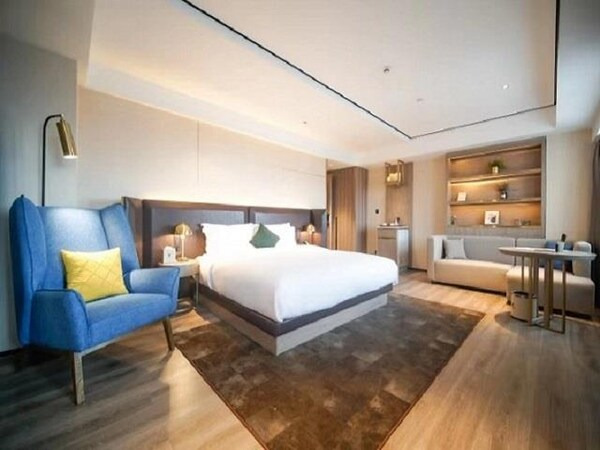 Наньнин: Echarm Plus Hotel Nanning Jiangnan Wanda Plaza