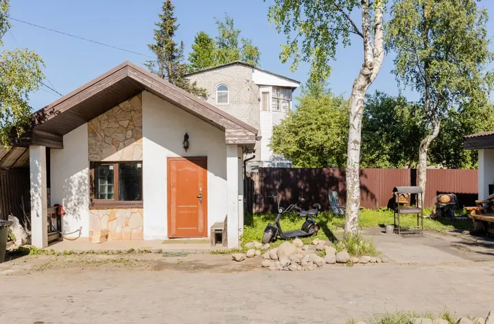 Санкт-Петербург: Белые Ночи  Коттедж