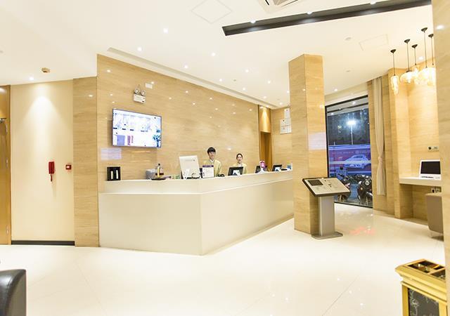 Наньнин: Jtour Inn Nanning Guangxi University Metro Station