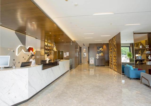 Наньнин: Borrman Hotel Nanning Railway Station