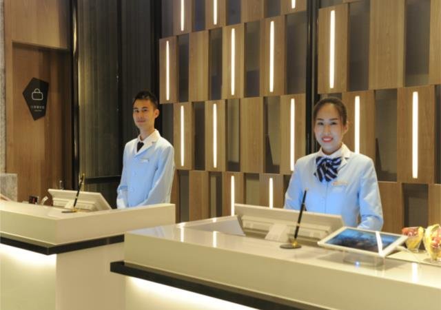 Наньнин: Echarm Hotel Nanning Jiangbin Park River view