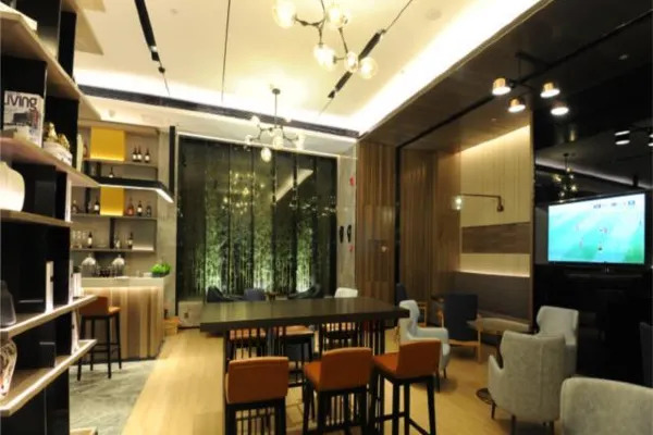 Наньнин: Echarm Hotel Nanning Jiangbin Park River view